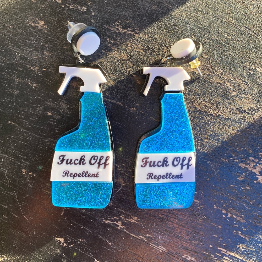 Spray bottle earrings